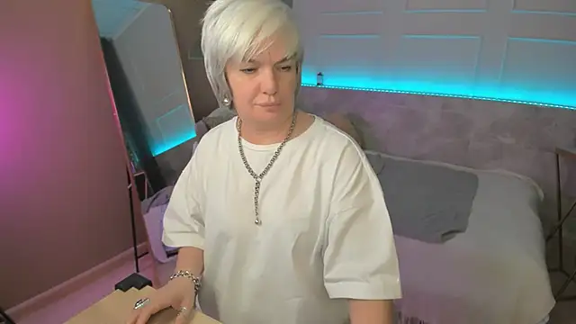 CarmenSoftn Live XXX chat