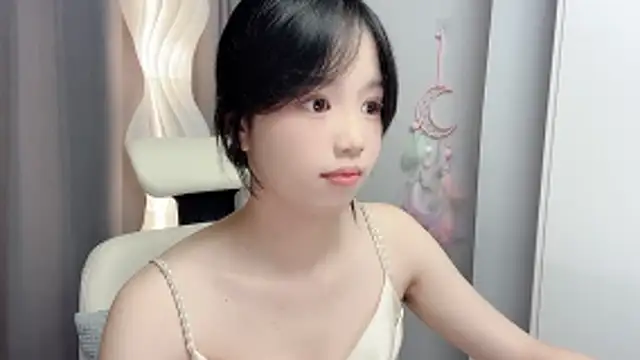Yanys521's Live XXX Chat