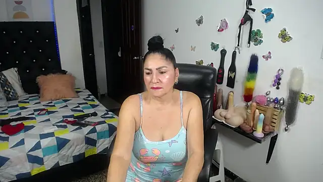 Czat XXX na żywo – mature_bigboobs10