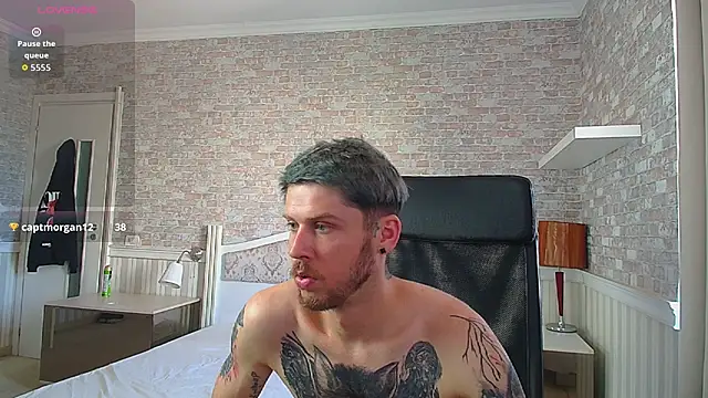 JonahShaw Live XXX Chat