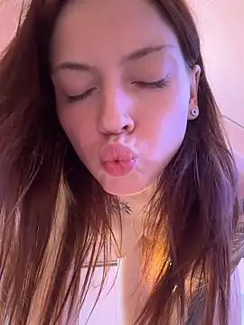 הופעת וובקאם של Rinamay_