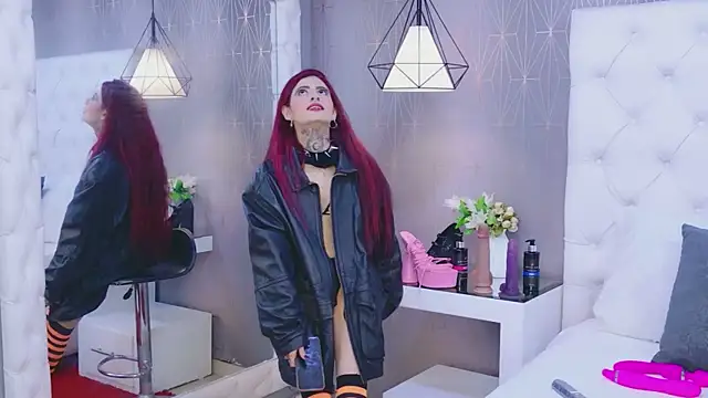 חדר צ'אט בשידור חי של AntonellaEscudero