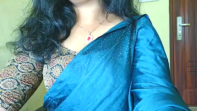 Mallu_MayaMadhav Live Chatraum