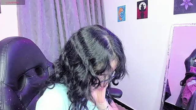 Chat XXX en directo de indra_cam