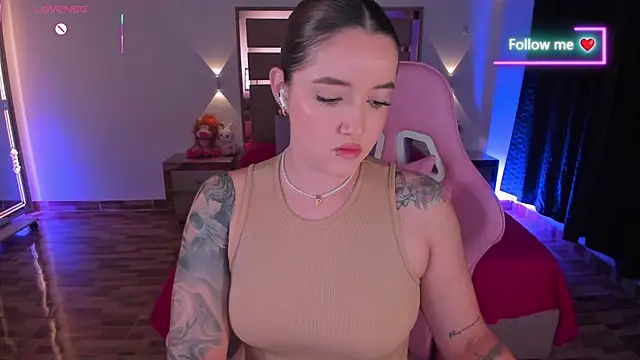 Chat XXX en directo de lunaarose