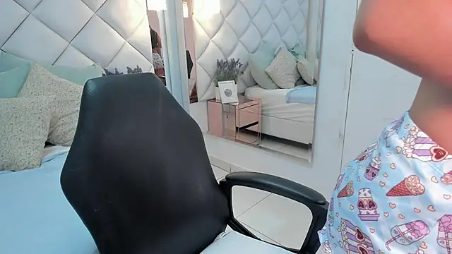 دردشة melina_voss الجنسية المباشرة