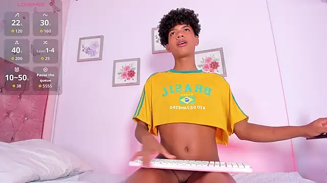 Jack_Rusel Adlı Modelin Canlı XXX Sohbeti