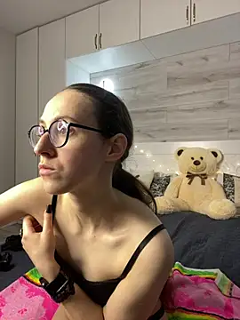 MartiniiSelenna's Live XXX Chat