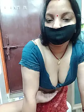 Manjudear's Live XXX Chat