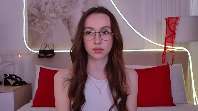 צ'אט XXX בשידור חי של Emily_Simon