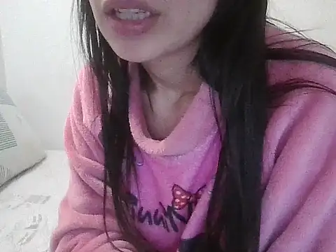 XXX chat uživo modela Taylormegan