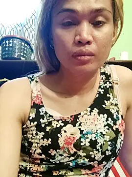 QueenSoreal ওয়েবক্যাম শো