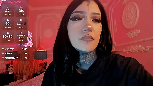 Kat_VonDe লাইভ XXX চ্যাট