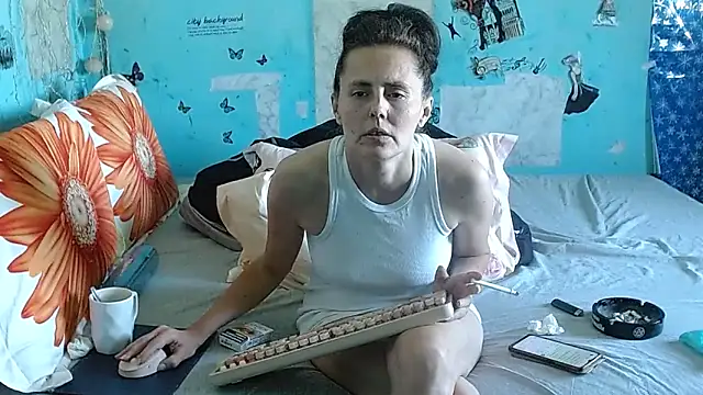 XXX chat uživo modela brighteyes77
