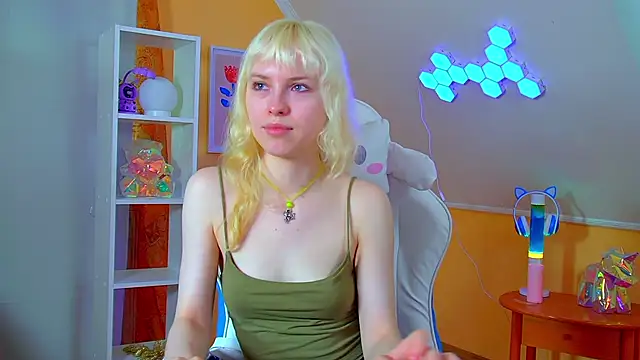 HannahHollis: онлайн-секс-чат