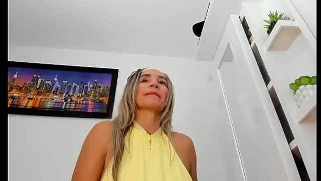 Ms_lunaRose: απευθείας συνομιλία ΧΧΧ
