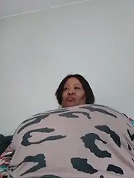 nancy111 – Naživo XXX chat