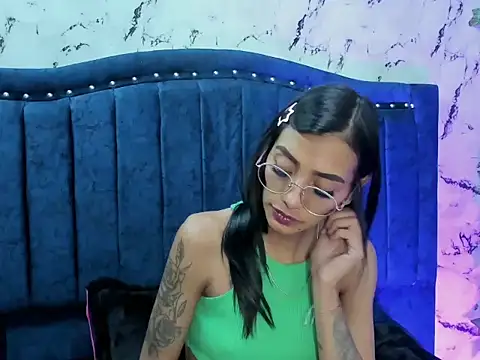 KarlaSlutSkinny__ Obrolan Langsung XXX