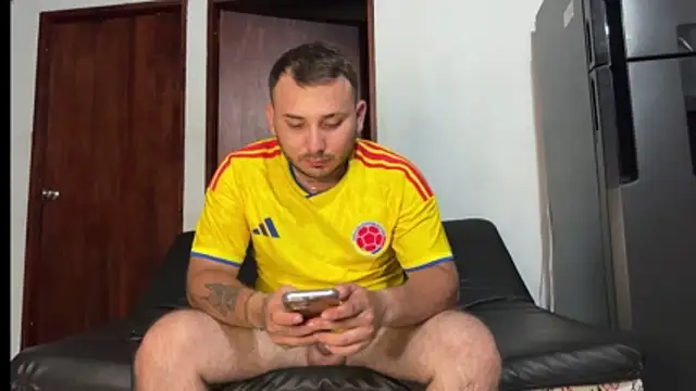חדר צ'אט בשידור חי של maximo_torreychelli