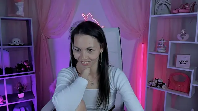 TrasyMorris' Live XXX Chat