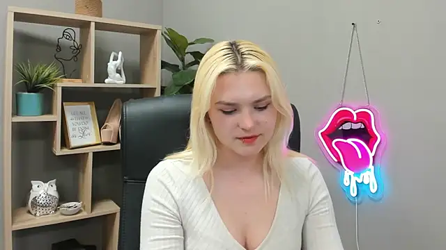 Chat +18 de SweetLilyxo ao vivo