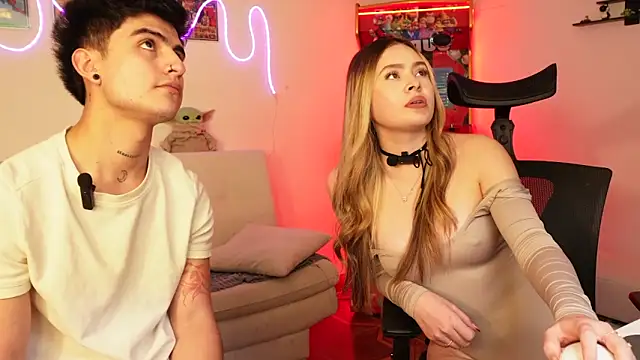 Chatroom XXX en direct de tommy_and_sophie