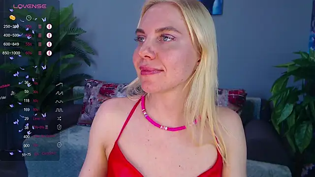 FromRussia live XXX chat