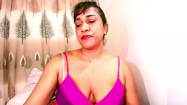 צ'אט XXX בשידור חי של Indian_Erotic69