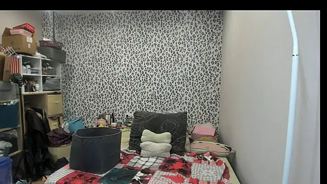 switchlorenx's Live XXX Chat