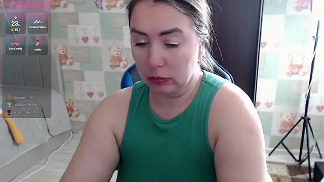 Chatroom XXX en direct de Korolek12