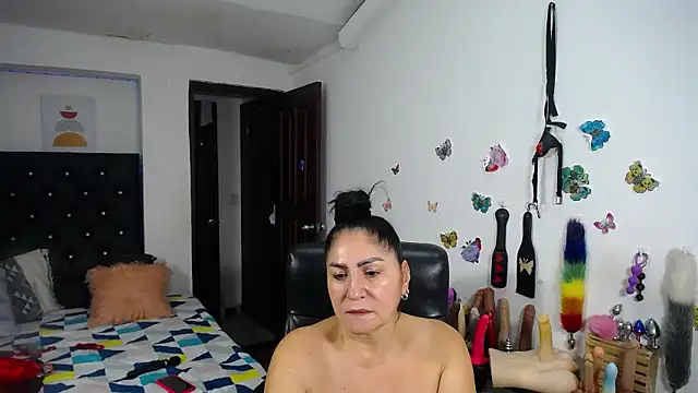 mature_bigboobs10 live XXX chat