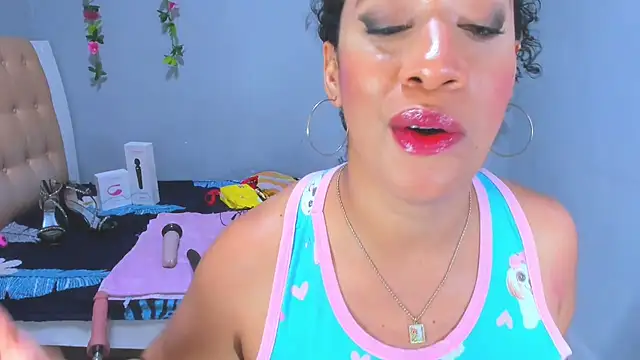 دردشة DelysyHot الجنسية المباشرة
