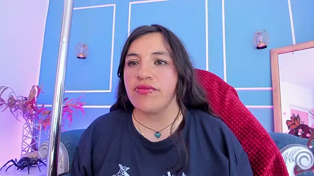 TaraTaylorr's Webcam Show