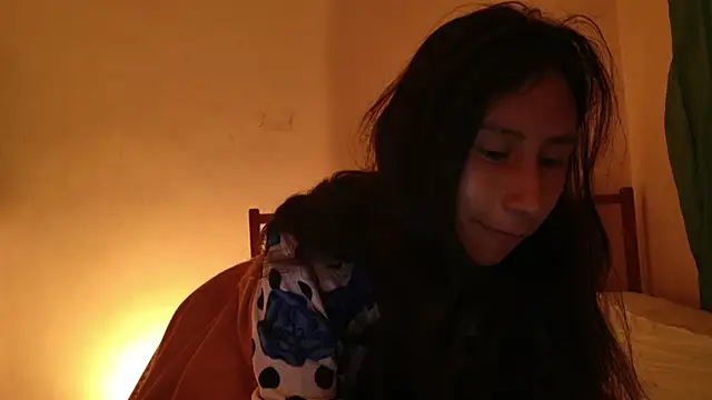 MoonLipsON- Chat XXX in diretta