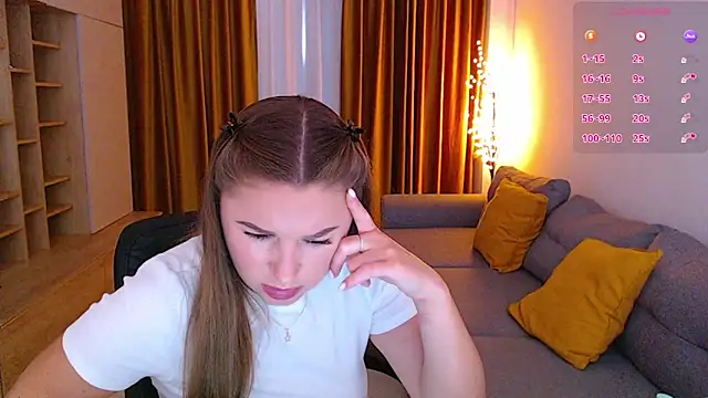 mia_bloomy's Live XXX Chat
