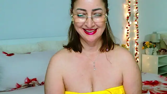 Chat +18 de Tyana40 ao vivo