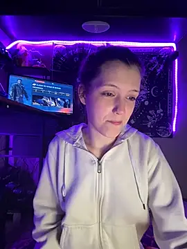 Lilactease's Webcam Show