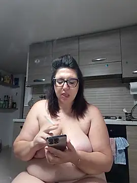 Show modela SinfulMarkedQueens na web-kameri