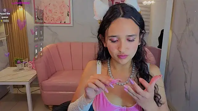 Czat XXX na żywo – bella_vibess_s