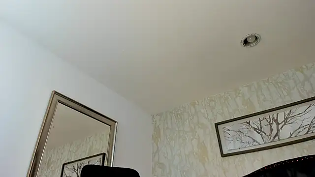 DenzelRios Adlı Modelin Canlı XXX Sohbeti