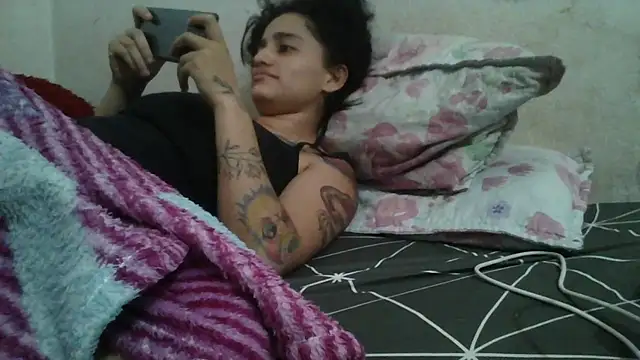 Chat +18 de girl_tits ao vivo