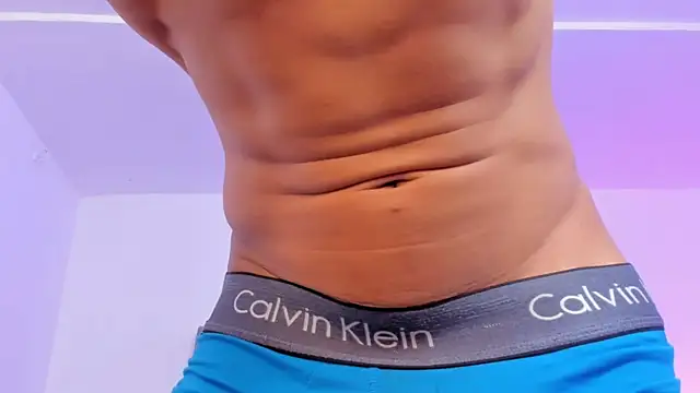 Chatroom XXX en direct de Adonys_Lewis_