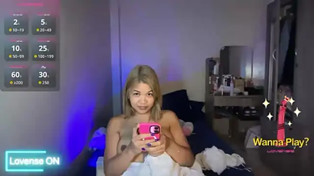 Show modela BigBananaTS na web-kameri