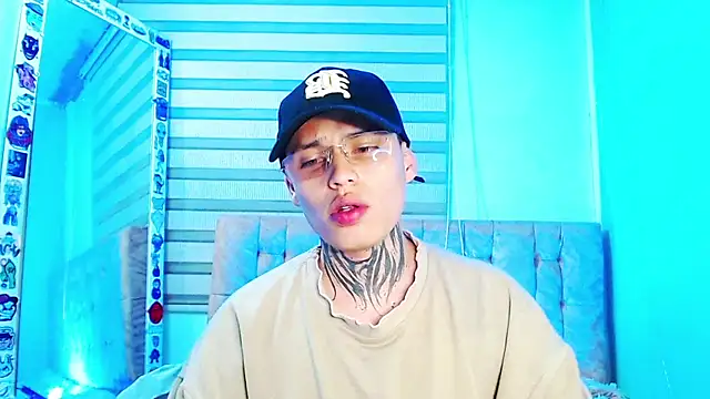 _justinmoon2's Live XXX Chat