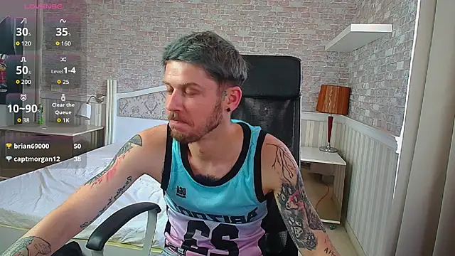 JonahShaw Show in webcam