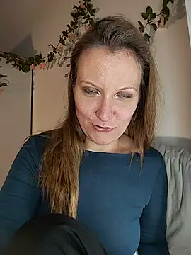 Candy_Cougar Adlı Modelin Web Kamerası Şovu
