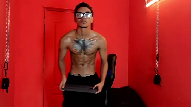 Chat XXX Live kai_storm77