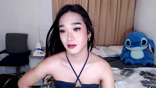 AsianHugeWildSaussage Pertunjukan Webcam