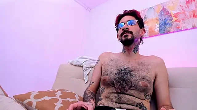 Show modela Jonathan_Soto na web-kameri