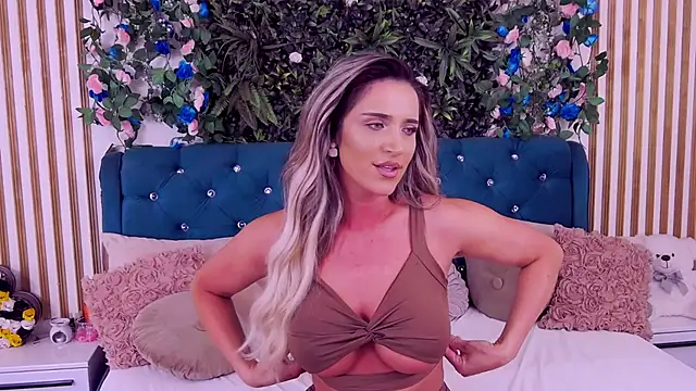 Chat XXX ao vivo de CherryMuse_